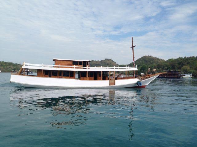 Komodo - 9 Islands Cruise - 4 days /3 nights